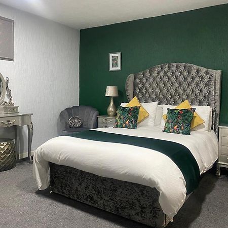 Saphire Glasgow Apartments 吉夫诺克 外观 照片